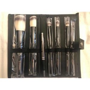 6 Pc Makeup Brush Set w/ Travel Case